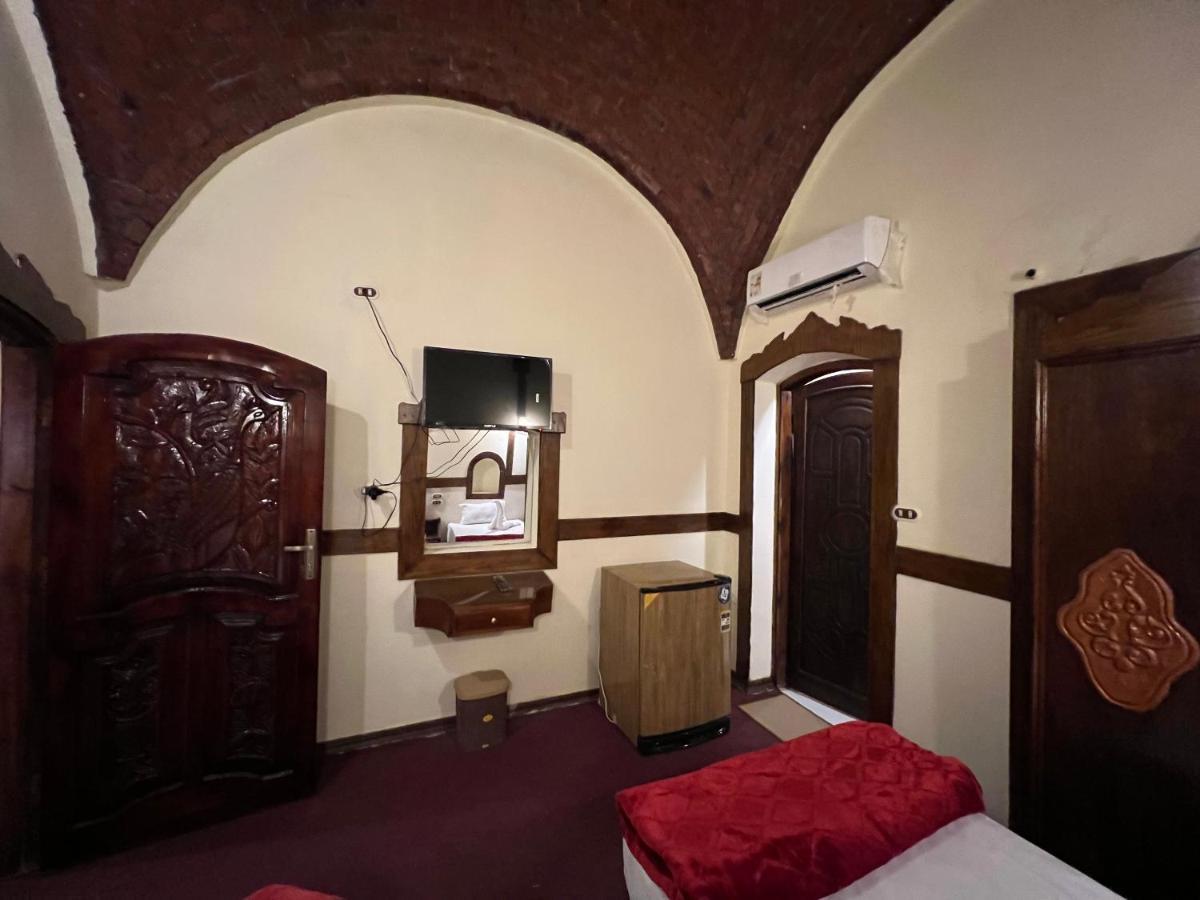 Elphardous Oasis Hotel Луксор Екстер'єр фото