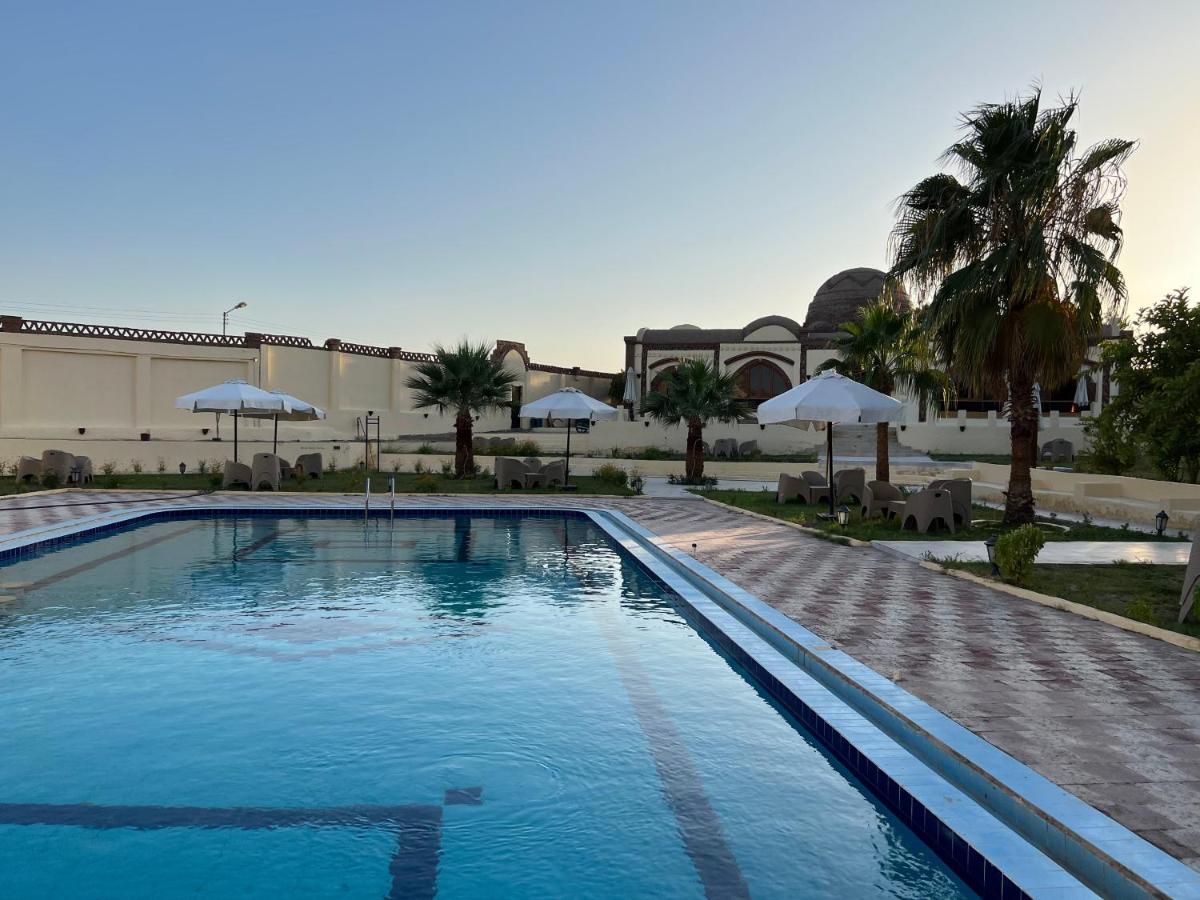 Elphardous Oasis Hotel Луксор Екстер'єр фото